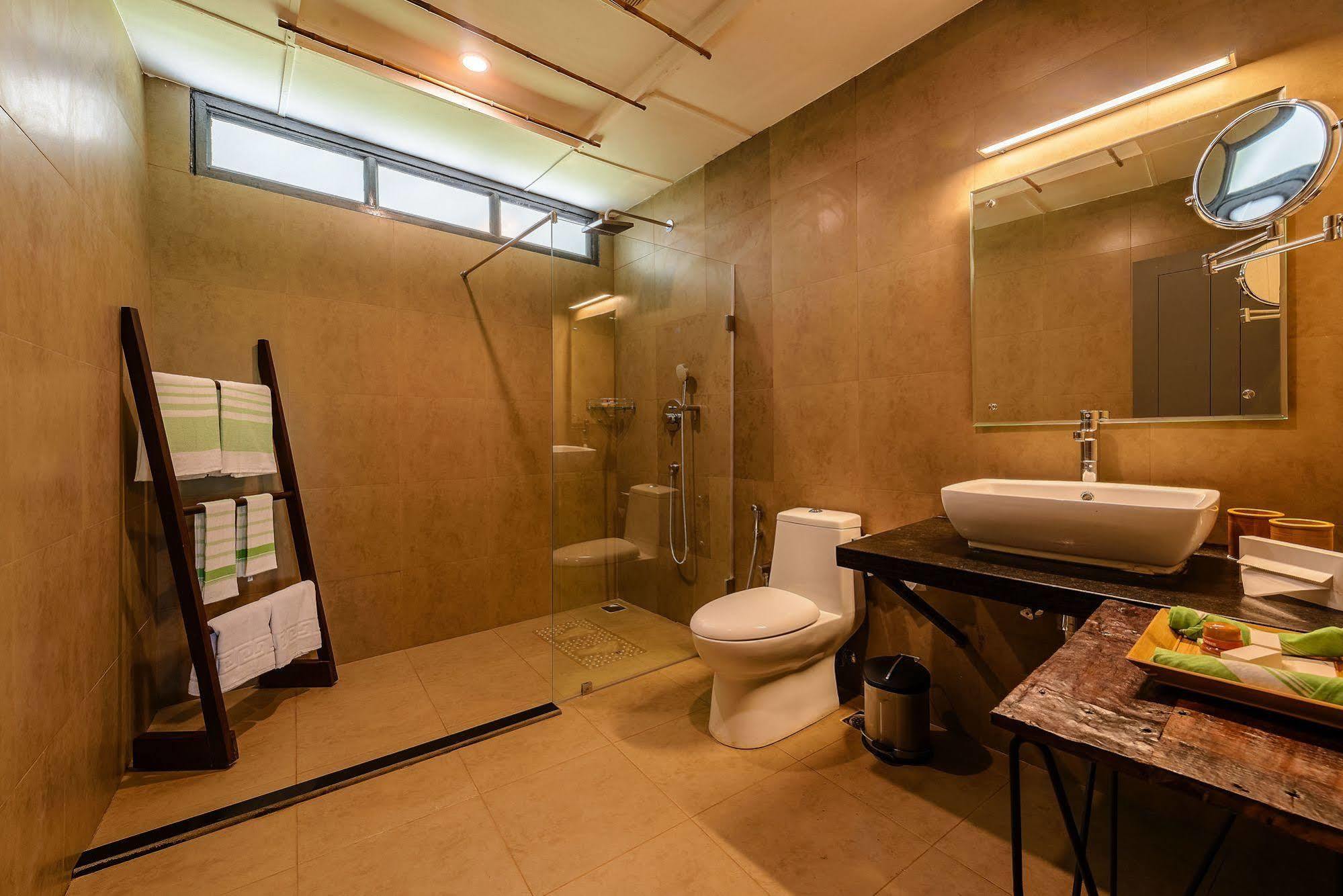 Eighth Bastion Fort Kochi - A Cgh Earth Experience Exterior photo