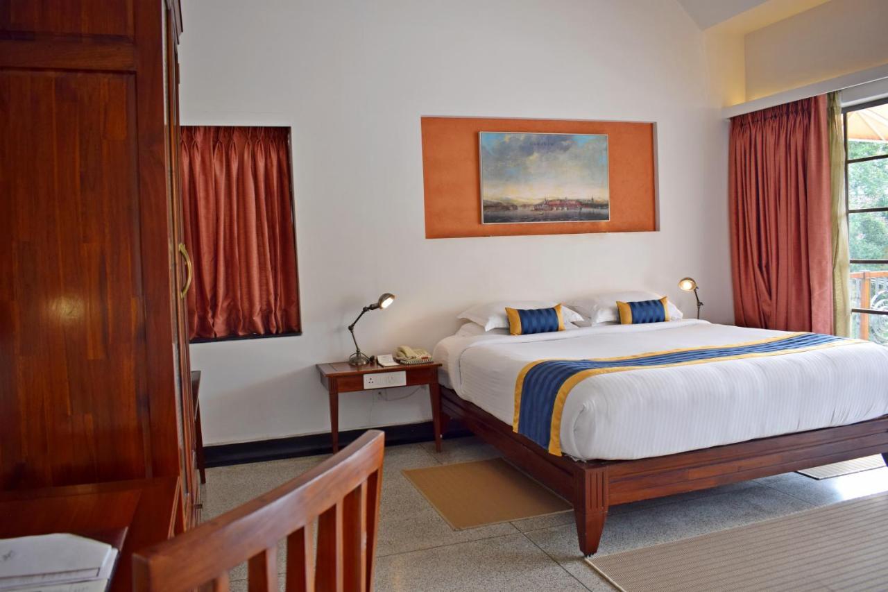 Eighth Bastion Fort Kochi - A Cgh Earth Experience Exterior photo